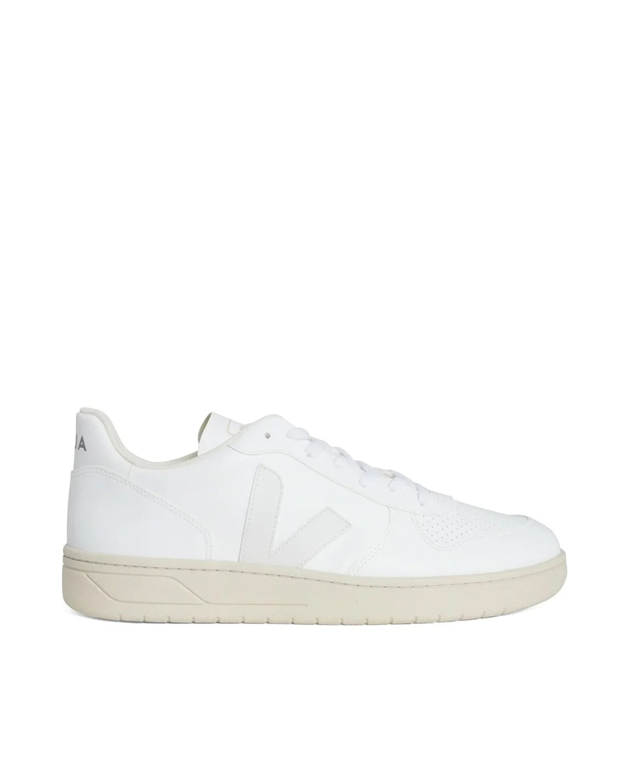 Shop Veja Sneaker V-10 Chromefree In Full_white