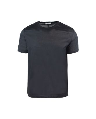 Black regular t-shirt